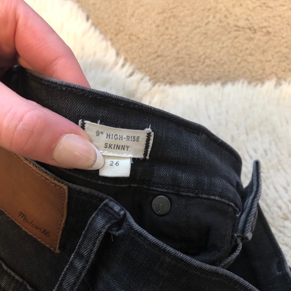 Madewell Distressed High Rise Black Skinny Jeans - Picture 4 of 10